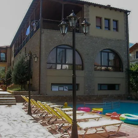 Athoniko Hotel 3*