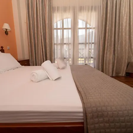 Athoniko Hotel